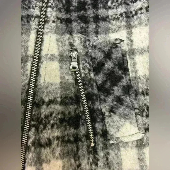 Guess Black & White Plaid 3/4 Wide Sleeve wool blend Moto Jacket Size Medium - Picture 11 of 14